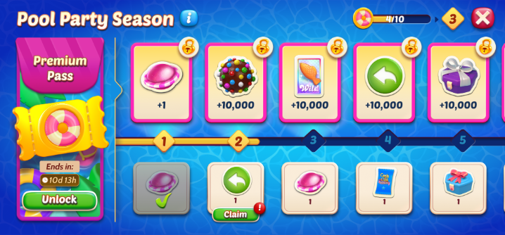 Fête de piscine dans Candy Crush Solitaire, montrant un panneau de Pass Premium à gauche (avec une icône de bouée, un minuteur 